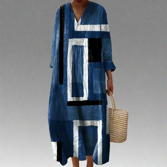 Evelyn Abstract Navy Maxi Dress - Effortless Style for Summer Wear