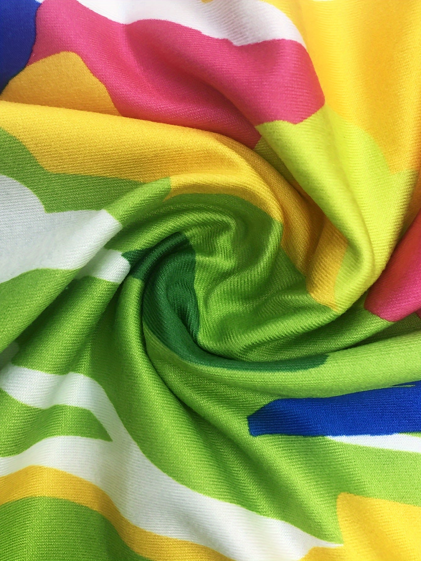 LYRA – ARTISTIC ELEGANCE ABSTRACT MAXI DRESS